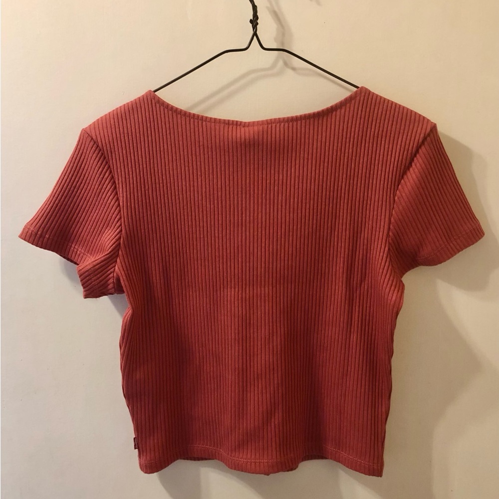 Levi’s Short Sleeve Rach Top - Picture 5 of 7